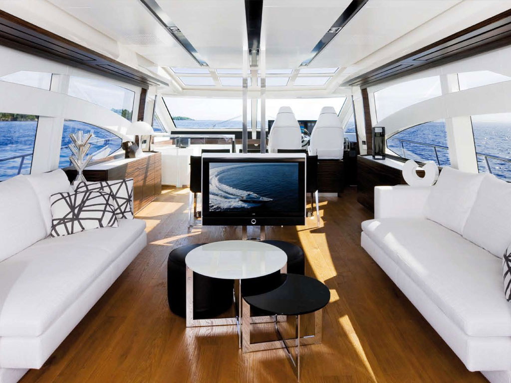 Location Yacht charter Cannes Scuderia